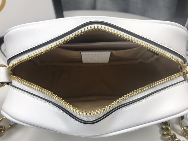 激安グッチバッグコピー着用イメージ